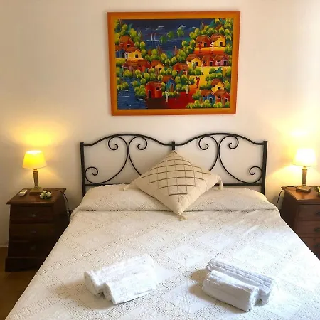 Σπίτι διακοπών Sterlizia - 2 Steps From The Beach! -
