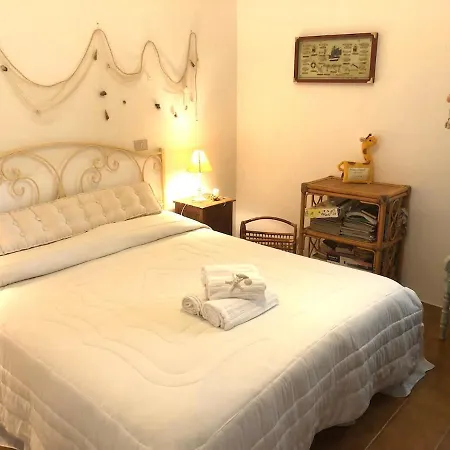 Sterlizia - 2 Steps From The Beach! - Hébergement de vacances Olbia