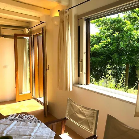 Sterlizia - 2 Steps From The Beach! - * Όλμπια