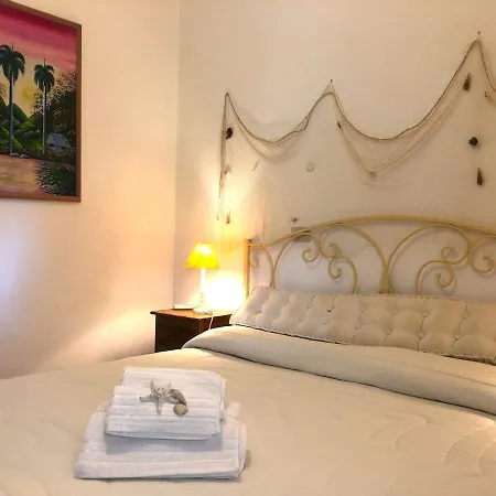 Sterlizia - 2 Steps From The Beach! -