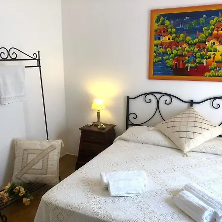 Sterlizia - 2 Steps From The Beach! - Όλμπια