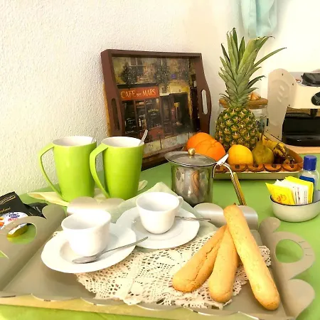 Σπίτι διακοπών Sterlizia - 2 Steps From The Beach! - Όλμπια